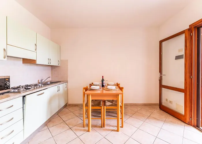 Graziosi A Con Aria Condizionata A 300 Mt Dal Mare Apartman *